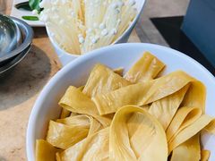 豆皮-陈大锅·岳阳鱼馆·地道岳阳菜(美食街店)