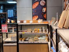 面包甜点陈列柜-盒马鲜生(双清路店)