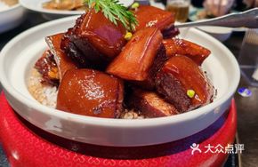 Ten-Year-Aged Wine Braised Pork Belly