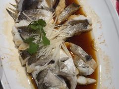 -品悦酒店(三林古镇店)