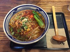 草本双椒鸡丁面-芜小皖砂锅菜(青山街店)