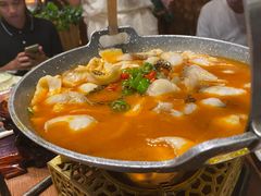 -老滇山寨•云南特色菜•地方菜•民族风情歌舞表演(金碧店)