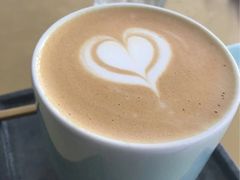 -UNI UNI(环亚凯瑟琳店)