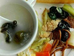 -绍兴中金豪庭大酒店