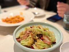 培根虾米煸菜花-港丽餐厅(高德置地店)