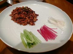 京酱肉丝-乐忻皇朝(上海中心大厦店)