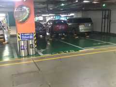 -吾悦广场·停车场