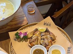 -芸南道·过桥米线(昆明老街旗舰店)