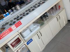 -百品聚旋转火锅(万德庄店)