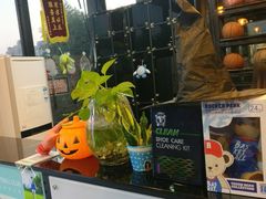 -洛克公园·篮球·足球·羽毛球(莘庄店)