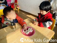 -MuaKids Garden
