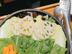 -一朵菌·野生菌探索家火锅(南亚店)