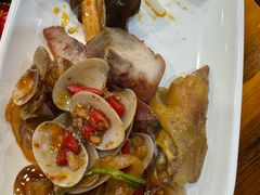 -哈尔滨小酒馆·鲜肉现穿自助烧烤(康新花园店)