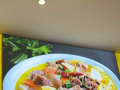 -川流不息·地道川菜·小龙虾(松东路店)