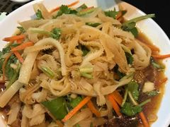 -三里屯土灶炖公鸡地锅鸡(江东店)