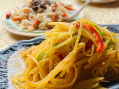 -维吾尔餐厅(宜山路店)