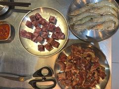 雪花牛肉粒-马路牙子烧烤音乐酒馆(望京店)