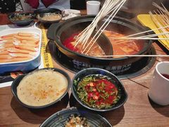 -牛小嫩串串火锅(老国贸总店)