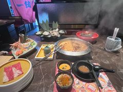 -一绪に和牛寿喜烧(罗湖益田假日店)