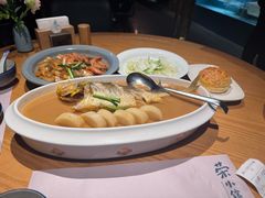 -荣小馆(杭州大厦店)