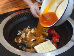 -老刘生态大鱼坊铁锅炖鱼(赛马场店)