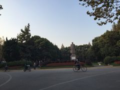 -复旦大学光华楼