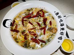 -江渔儿酸菜鱼·拔草餐厅(虎门君乐汇店)
