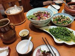 -老滇山寨•云南特色菜•地方菜•民族风情歌舞表演(金碧店)