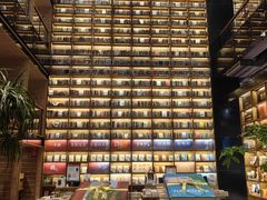 -半山书局(新世纪商城店)
