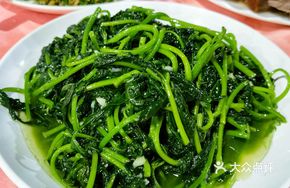 Clear Soup Stir-fried Sweet Potato Leaves
