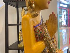 -mango tree芒果树泰国餐厅(青岛万象城店)