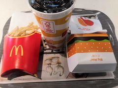 -麦当劳(庐山服务区店)