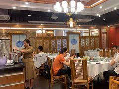 -围龙屋客家食府(福田店)