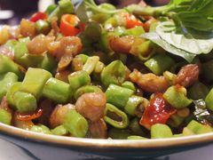 西贡金不换肉碎包-美奈小馆·越南料理(中航城君尚购物中心店)