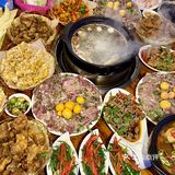 大表哥推荐的创新鸡煲！！谁吃谁知道！！