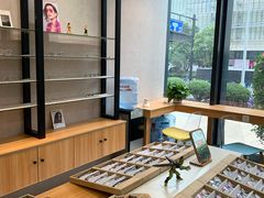-无界眼镜MaxLess(滨江星光大道店)