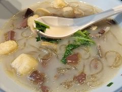 -小杨生煎(金山百联购物中心3楼店)