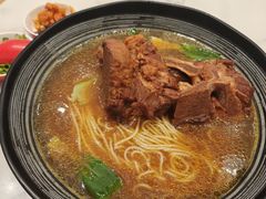 -牛吃草牛肉面(翠柏路店)