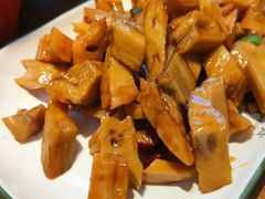 -叶派龙虾•招牌香辣蟹·海鲜(中海国际店)