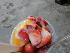 -十二中草莓冰·红豆沙冰屋(十二中店)