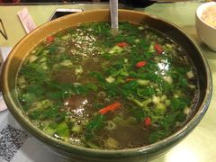 清汤牛杂-曾牛肉