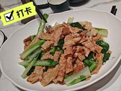 -梅利汴京烤鸭•开封豫菜地标店(东大街店)