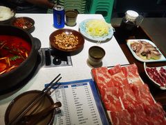 -贵府酸汤牛肉火锅·贵州老字号(飞山街店)