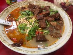-金杨拉面王小吃面馆·牛三宝面·红烧牛肉粉