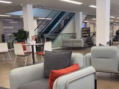 -深圳锦龙奥迪4S店(前海店)