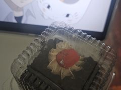 -红宝石·鲜奶小方·海派西点房(金杨店)