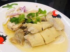 金牌家乡盐水鸡-红星光发煲仔饭(文海店)