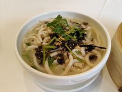 -千灯盛汇·头牌粤菜(致越优城店)