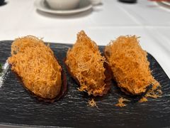 荔蓉蜂巢芋角-广州酒家(文昌总店)