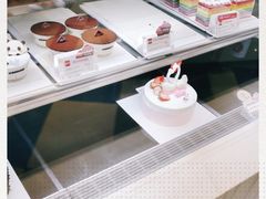 面包甜点陈列柜-85度C(生甜甜圈研究工坊·上海平凉店)